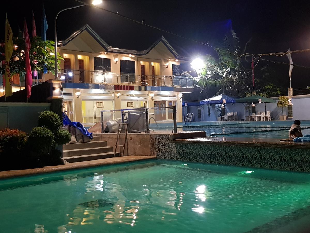 Eduardo'S Resort Calapan エクステリア 写真